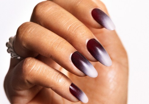 9 Expert-Approved Abstract Nail Designs